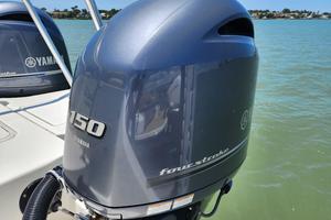 Photo 3683698 for 2017 Glacier Bay 2740 Dual Console Roads End 