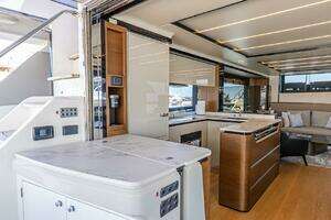 2024 Absolute Navetta 68 thumbnail 37