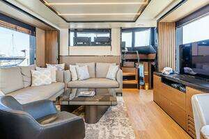 2024 Absolute Navetta 68 thumbnail 48