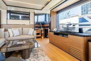 2024 Absolute Navetta 68 thumbnail 49