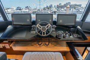 2024 Absolute Navetta 68 thumbnail 55