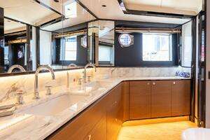 2024 Absolute Navetta 68 thumbnail 60