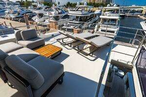 2024 Absolute Navetta 68 thumbnail 15