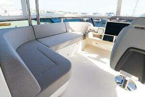 2024 Absolute Navetta 68 thumbnail 19