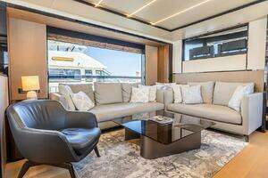 2024 Absolute Navetta 68 thumbnail 46