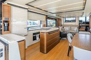 2024 Absolute Navetta 68 thumbnail 39
