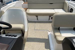 19ft Regal Yacht For Sale