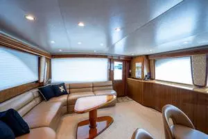 2005 Viking 74 Convertible thumbnail 4