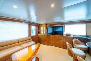 2005 Viking 74 Convertible thumbnail 5