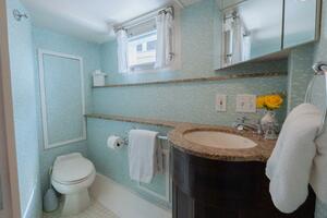 Ensuite Port Guest Stateroom 