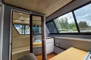 1985 Bluewater 51 Coastal Cruiser thumbnail 12
