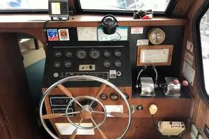 1985 Bluewater 51 Coastal Cruiser thumbnail 9