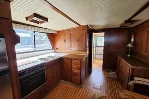 1985 Bluewater 51 Coastal Cruiser thumbnail 4