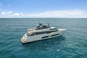 2021 Ferretti Yachts 850 thumbnail 5