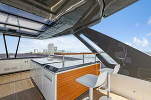 2021 Ferretti Yachts 850 thumbnail 26