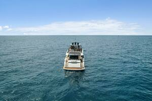 2021 Ferretti Yachts 850 thumbnail 4