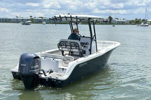 Photo 3734085 for 2019 Sea Fox 248 Commander  