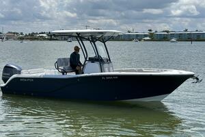 Photo 3734070 for 2019 Sea Fox 248 Commander  