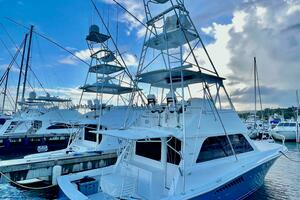 1997 Viking 43 Convertible thumbnail 22
