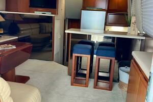 1997 Viking 43 Convertible thumbnail 31