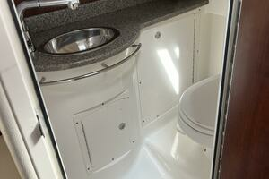 2015 Robalo R305 Walkaround thumbnail 11