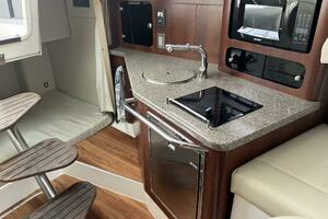 2015 Robalo R305 Walkaround thumbnail 8
