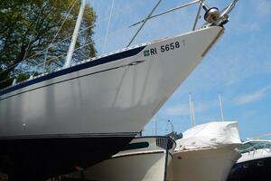 36ft Islander Yacht For Sale