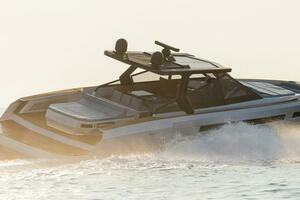  2024 Evo R6 Yacht For Sale in Fort Lauderdail FL