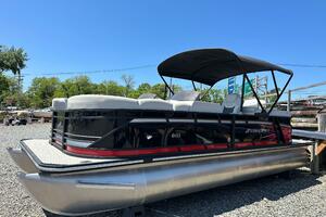 Photo 3726399 for 2023 Starcraft SLS 3 DC  