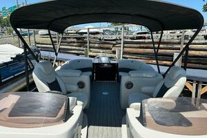 Photo 3726413 for 2023 Starcraft SLS 3 DC  