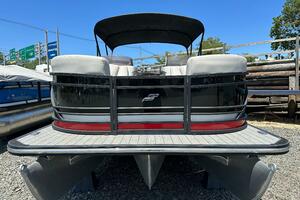 Photo 3726402 for 2023 Starcraft SLS 3 DC  