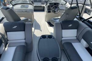 Photo 3729887 for 2023 Starcraft MX 25 R DC  