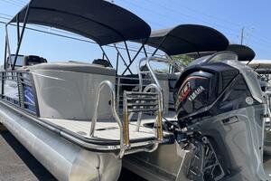 Photo 3729876 for 2023 Starcraft MX 25 R DC  