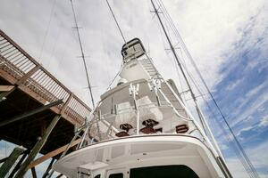 2016 Hatteras GT60 thumbnail 61