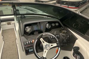 Photo 3745055 for 2021 Monterey M-65  