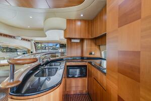 2009 Azimut 62E thumbnail 27