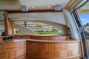 2009 Azimut 62E thumbnail 23
