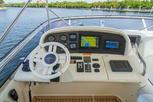 2009 Azimut 62E thumbnail 15