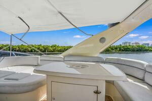 2009 Azimut 62E thumbnail 11