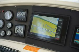 2009 Azimut 62E thumbnail 16