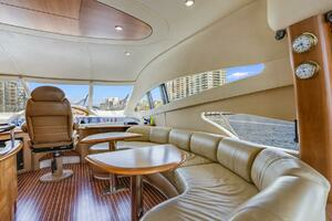 2009 Azimut 62E thumbnail 25