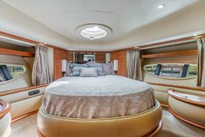 2009 Azimut 62E thumbnail 36