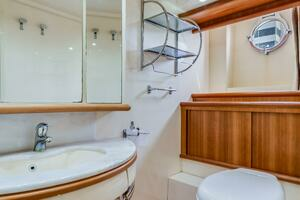 2009 Azimut 62E thumbnail 47
