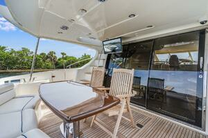 2009 Azimut 62E thumbnail 17