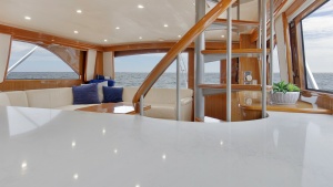 2007 74 Viking Enclosed Bridge Never Settle Salon