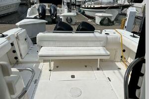 28ft Boston Whaler Yacht For Sale