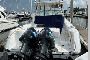 28ft Boston Whaler Yacht For Sale