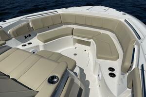 Photo 3775568 for 2021 Pursuit S 378  