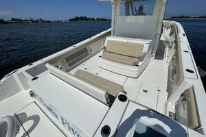 Photo 3775602 for 2021 Pursuit S 378  