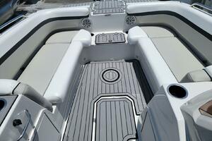 Photo 3751148 for 2023 Starcraft SVX 211 OB  